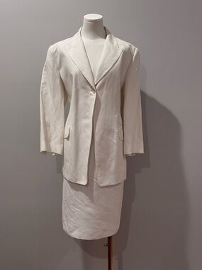 Ellen Tracy Ivory Suit - Size 16